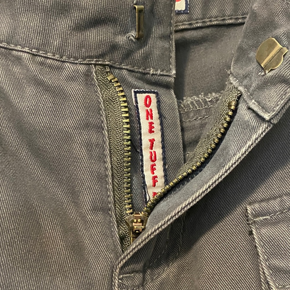 Vintage ONE TUFF BABE Cargo Pants in Charcoal - Picture 7 of 7